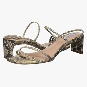 Gently Used STEVE MADDEN Stylish Snake Print Sandals size 9